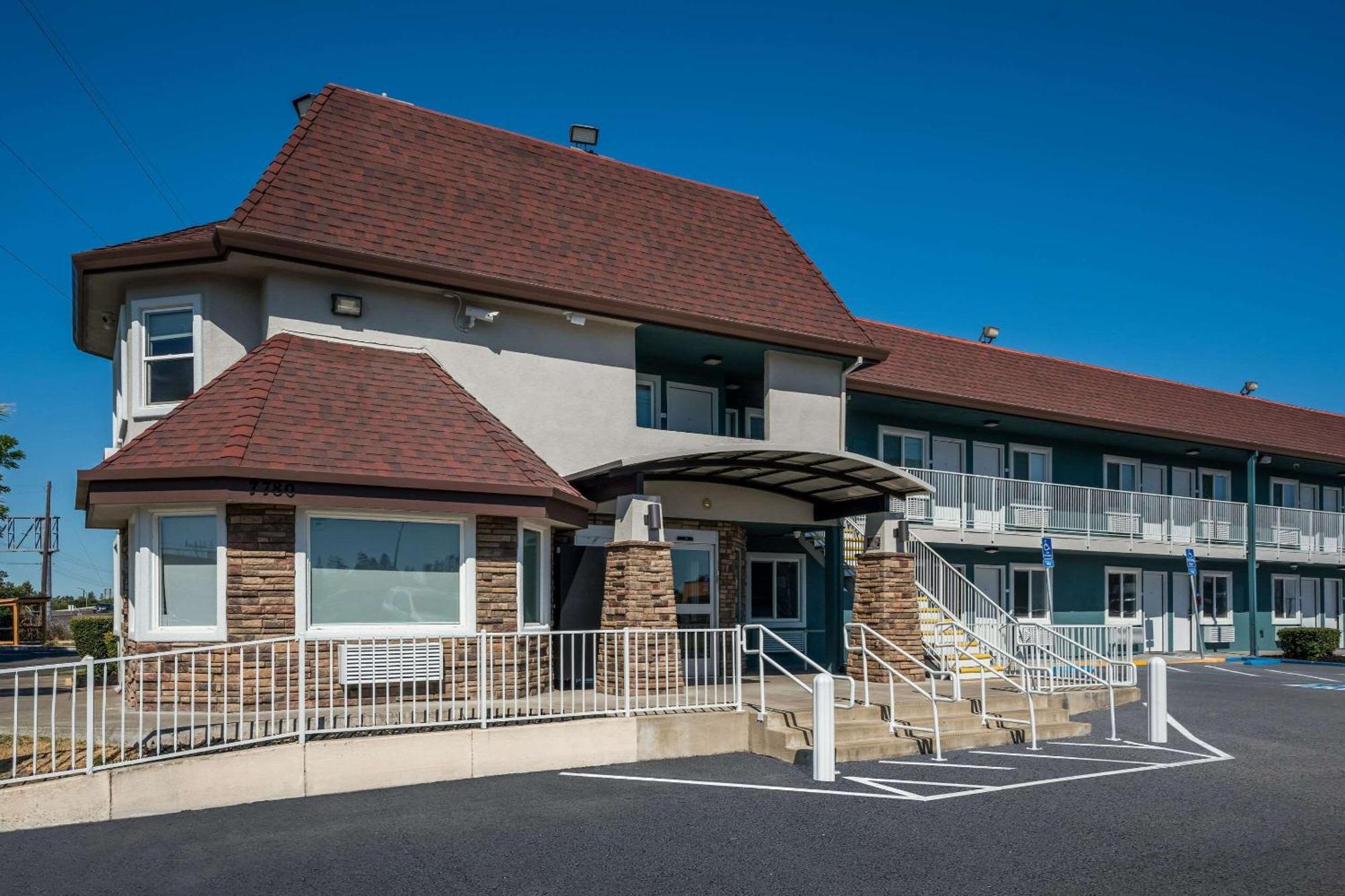 Quality Inn Elk Grove-Сакраменто Екстер'єр фото