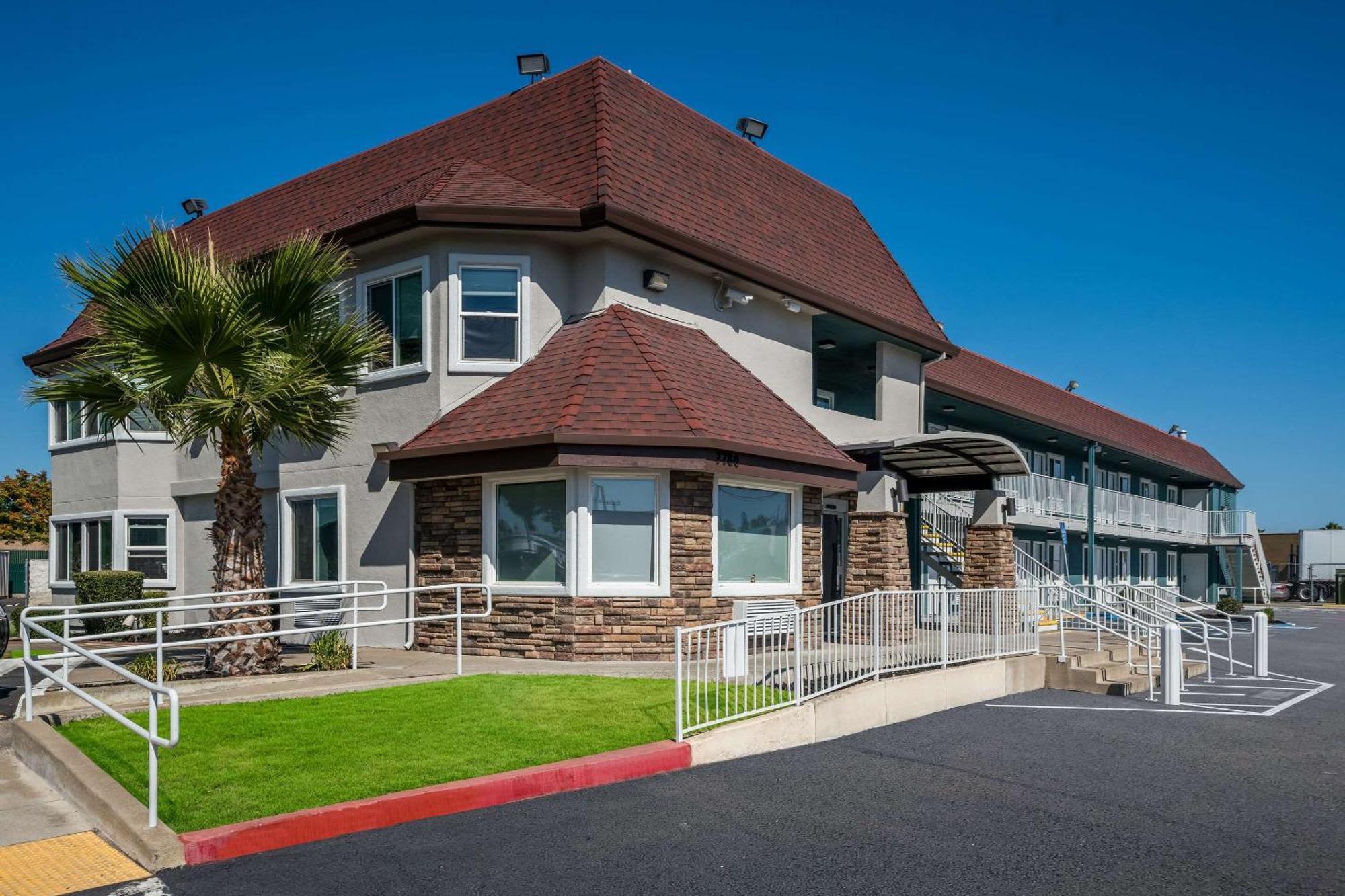 Quality Inn Elk Grove-Сакраменто Екстер'єр фото